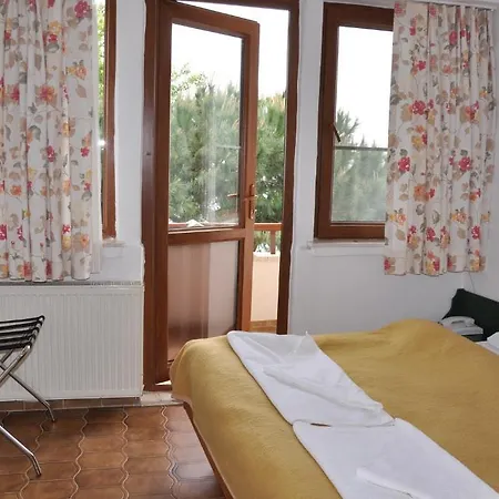 Mare & Monte Otel *