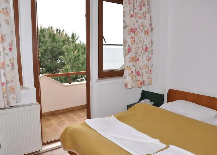 Mare & Monte Altınoluk