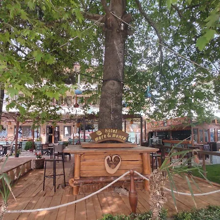 Mare & Monte Altınoluk